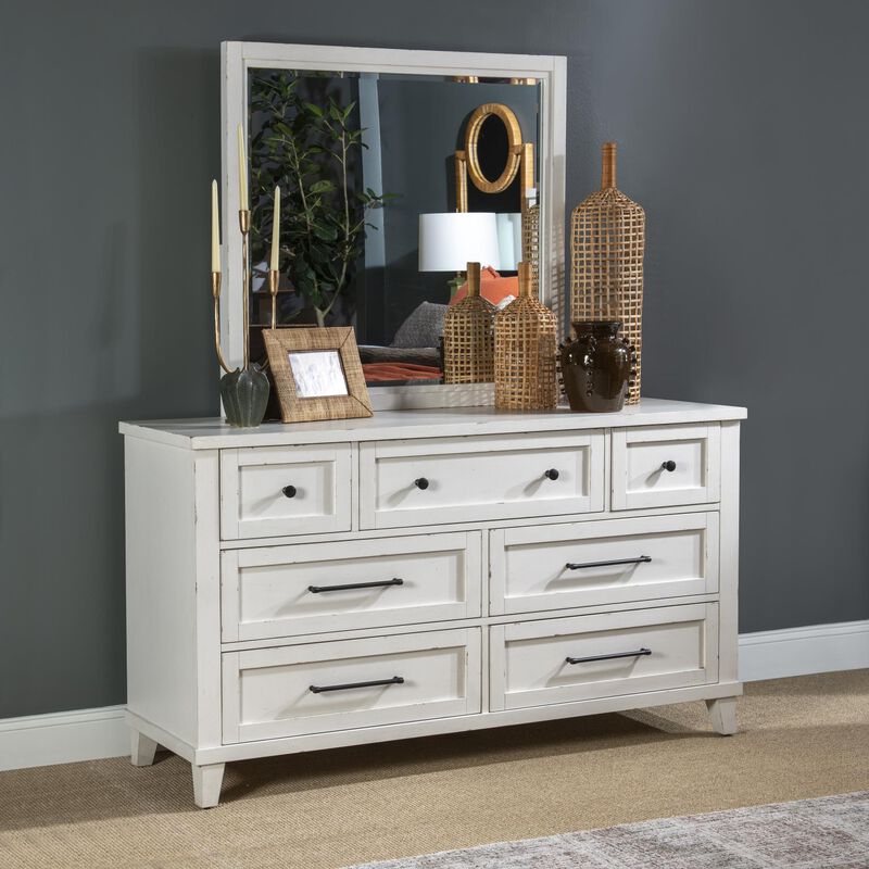 XXX's and OOO's Dresser