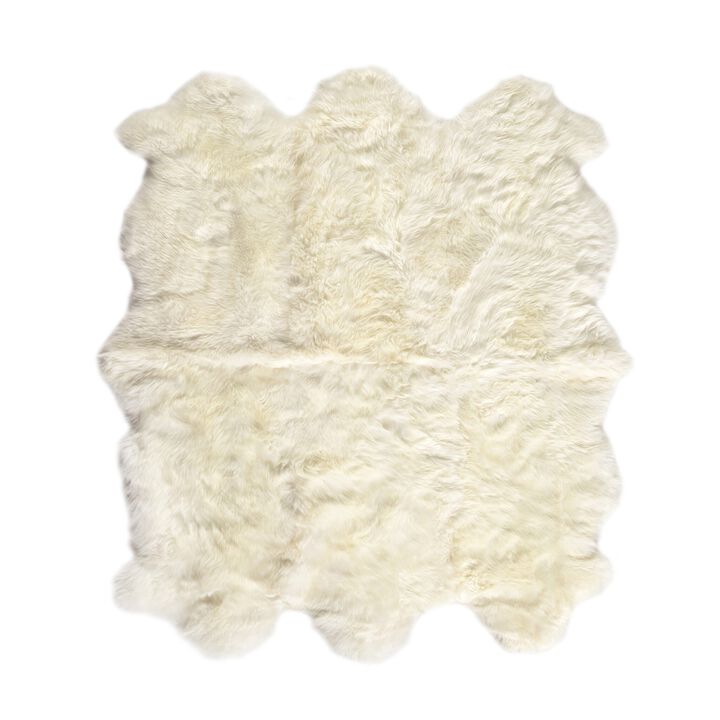 Lalo White Lambskin 5.75' x 5.75' Rug