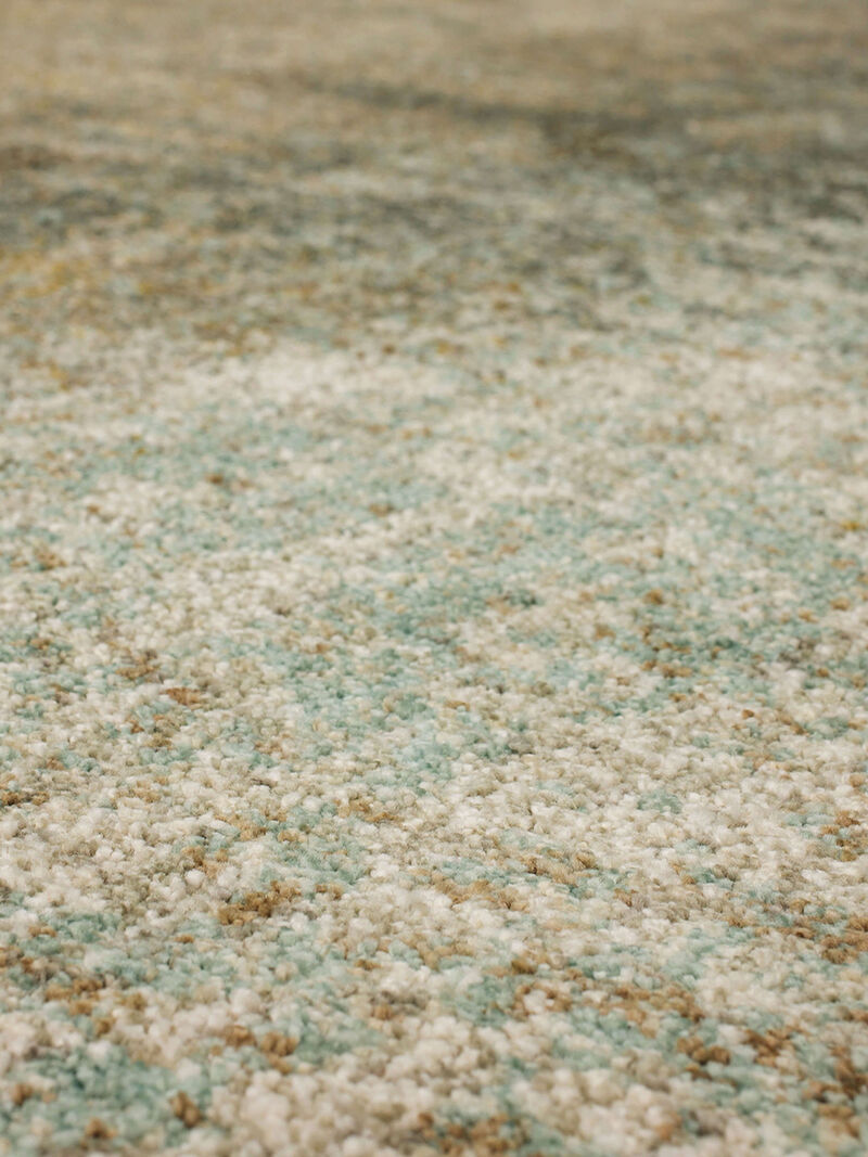 Touchstone Catarina Jadeite 2' 4" X 7' 10" Rug
