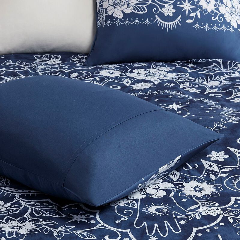 Gracie Mills Sparks Starry Night Comforter Set
