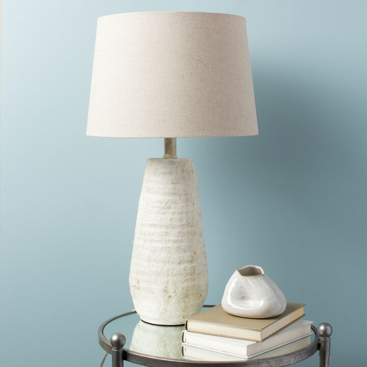 Maggie MGLP-001 27'H x 15'W x 15'D Lamp