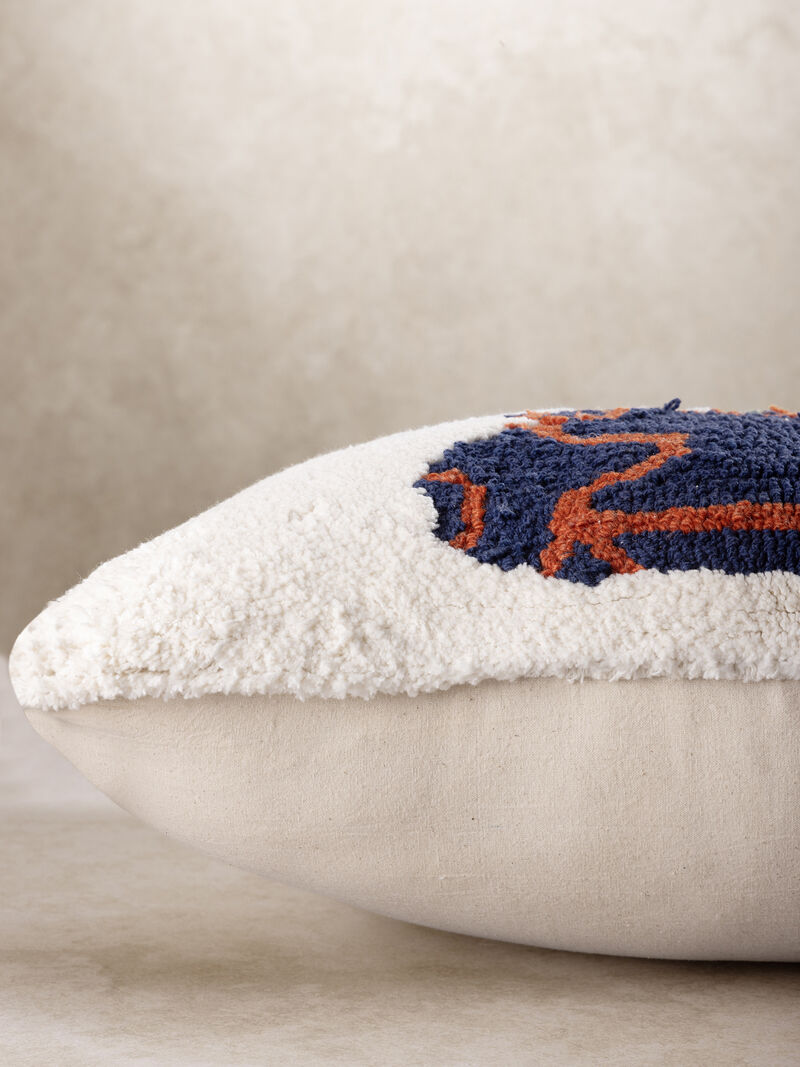 Verona Pillow