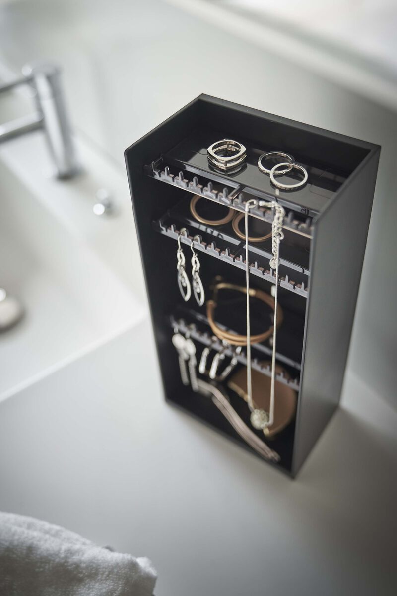Jewelry Organizer