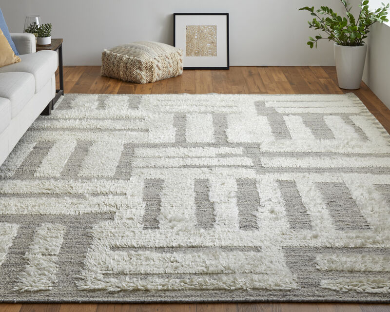 Ashby 8909F Gray/Ivory 9'6" x 13'6" Rug