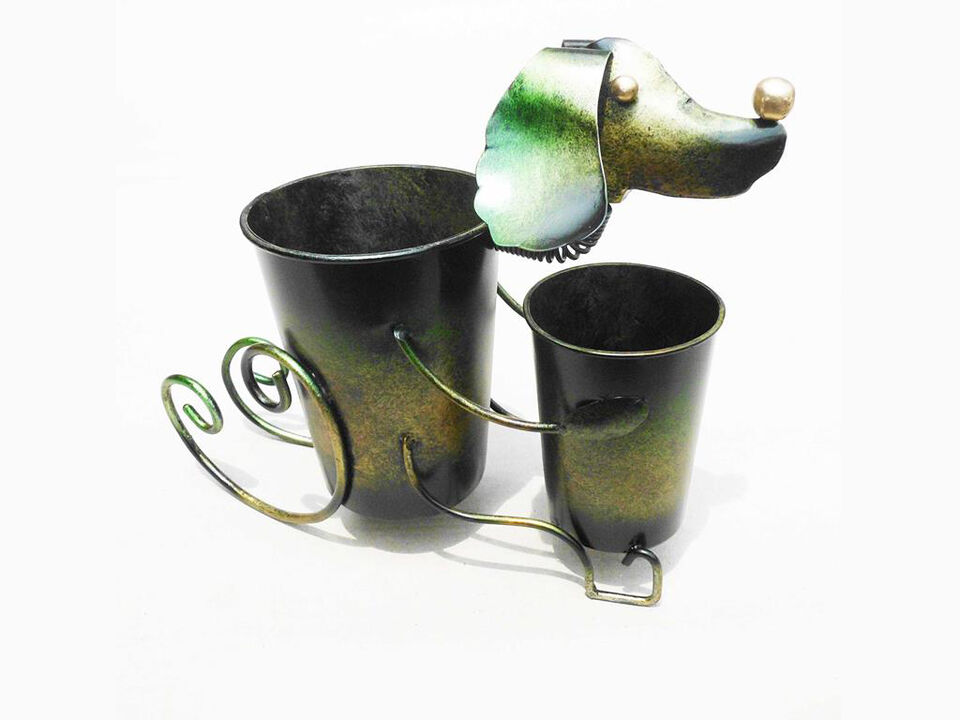 Iron Dog Planter Décor