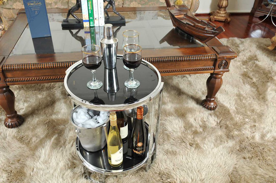 Hivvago 18.75" X 19" X 22" Chrome Round  End Table