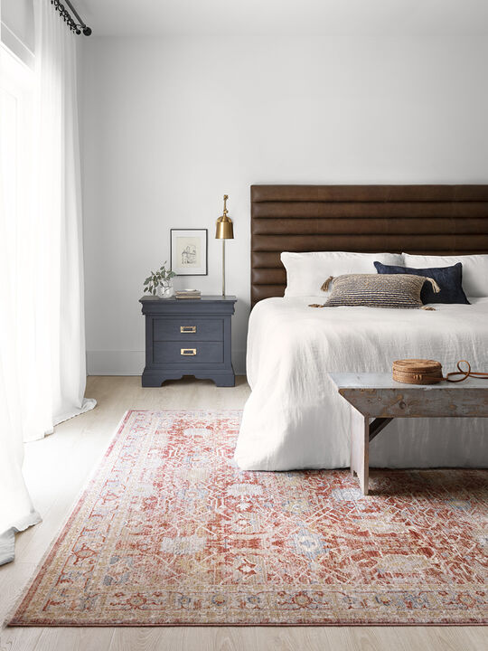 Claire CLE01 Red/Ivory 18" x 18" Sample Rug