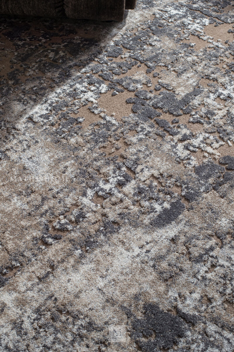 Theory THY04 7'10" x 10'10" Rug