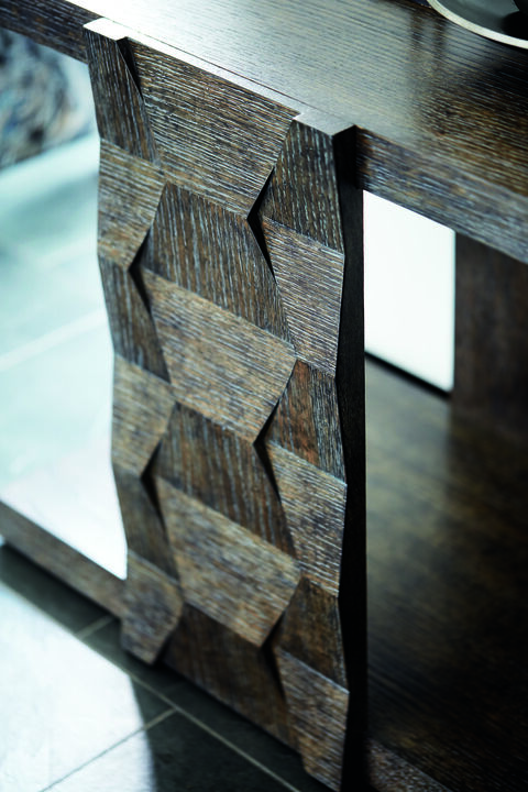 Linea 18" Side Table