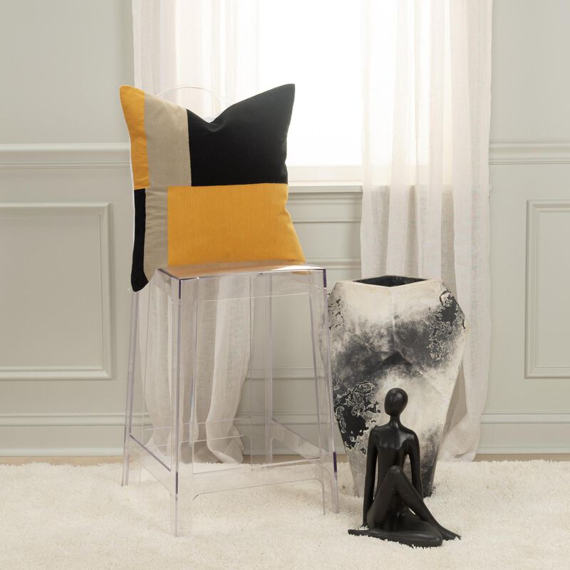 T20523 Pillow