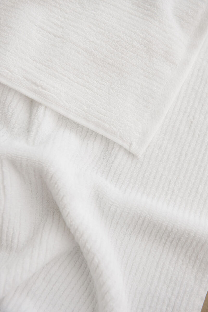 Ribbed Terry Bath Towels