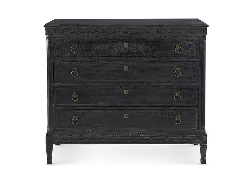 Tate Chest