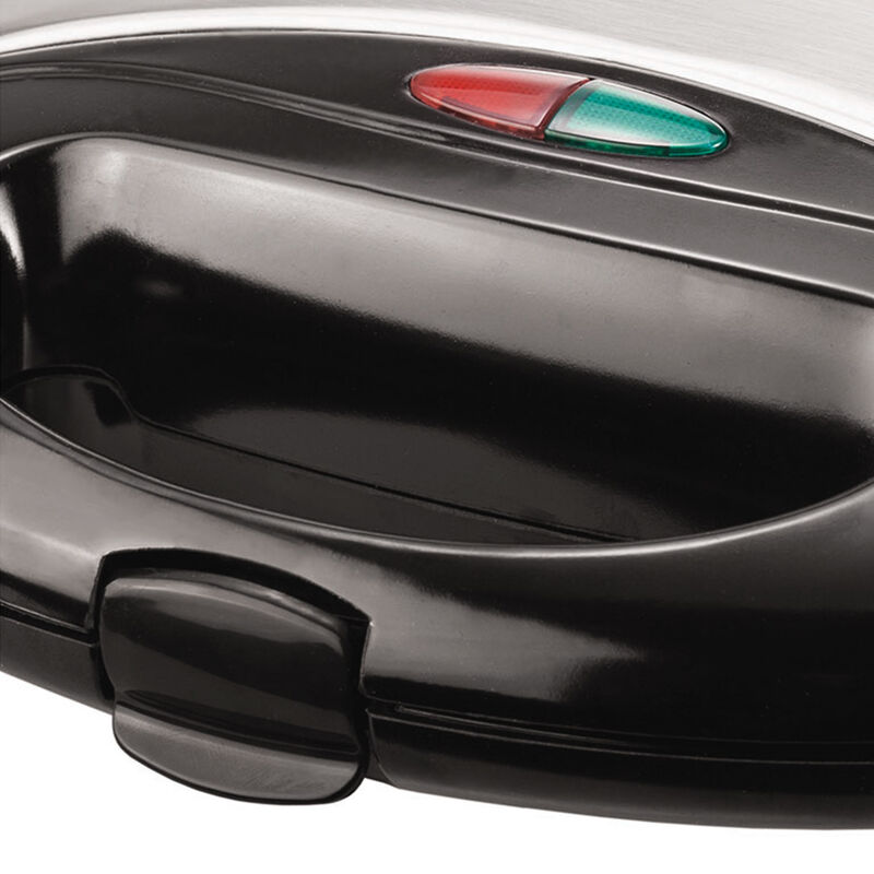 Brentwood Waffle Maker in Black