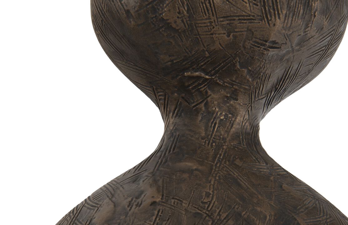 Skyler Figure