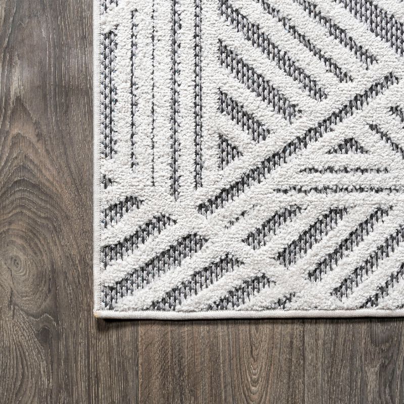 Jordan High-Low Pile Art Deco Geometric Indoor/Outdoor Area Rug