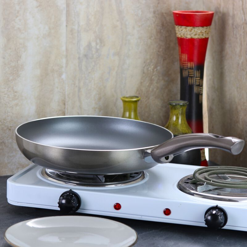 Oster Sato 10 Inch Aluminum Frying Pan in Metallic Champagne