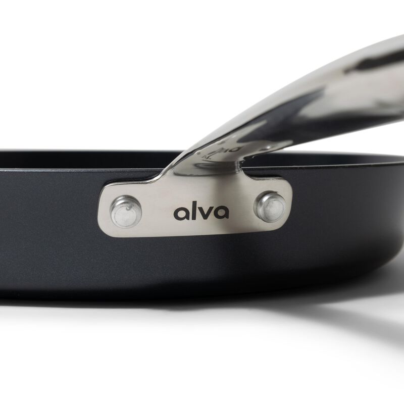 Alva Maestro Ceramic Nonstick Frying Pan Non Toxic Cast Aluminum w/ Stainless Steel Stay Cool Handle Scratch Resistant Healthy Cooking Pan Compatible w/ All Stovetops, Oven Safe & Induction Safe