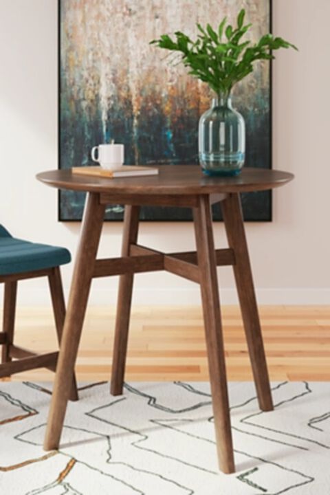 Lyncott bar height dining tables