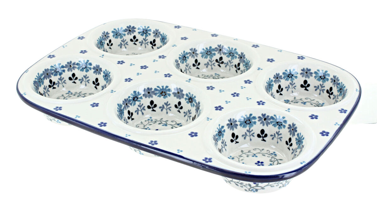 Blue Rose Polish Pottery Alyce Muffin Pan