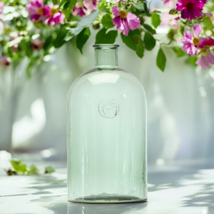 Stylish Decorative Vase – Modern Ceramic or Glass Vase for Home and Office Decor