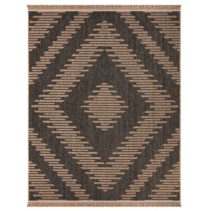 Modern Outdoor Rug with Diamond Pattern in Natural Colors