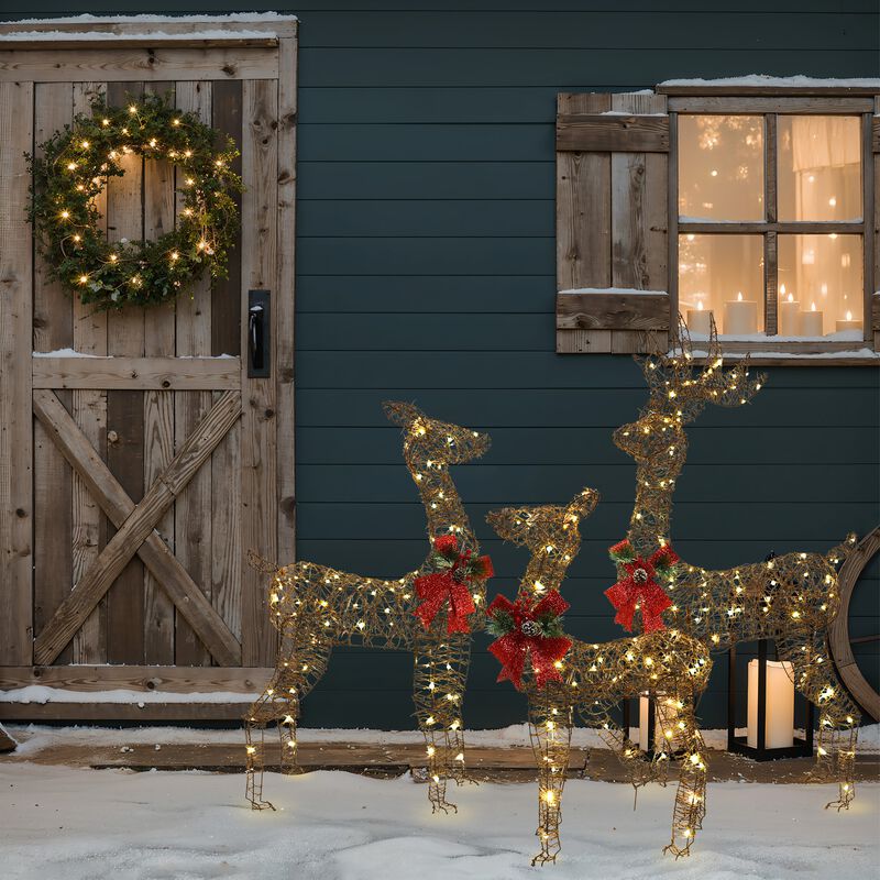 LuxenHome 3-Piece Rattan and Iron Deer Family Outdoor Holiday Decoration with Lights