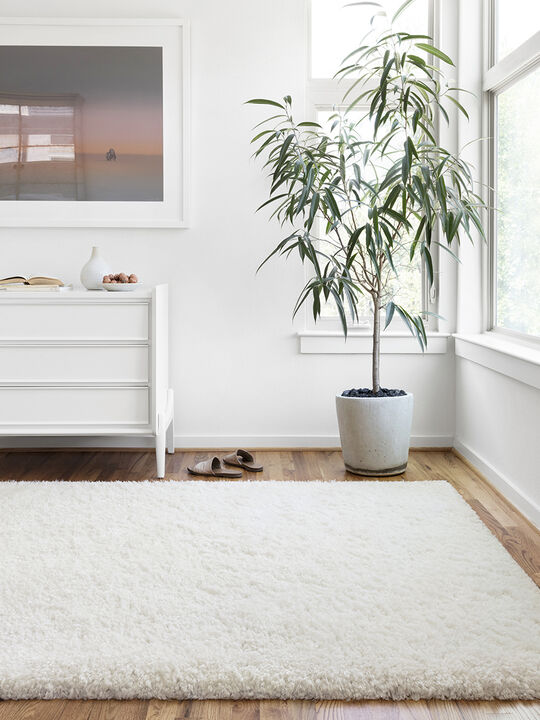 Mila MIL01 White 7'9" x 9'9" Rug