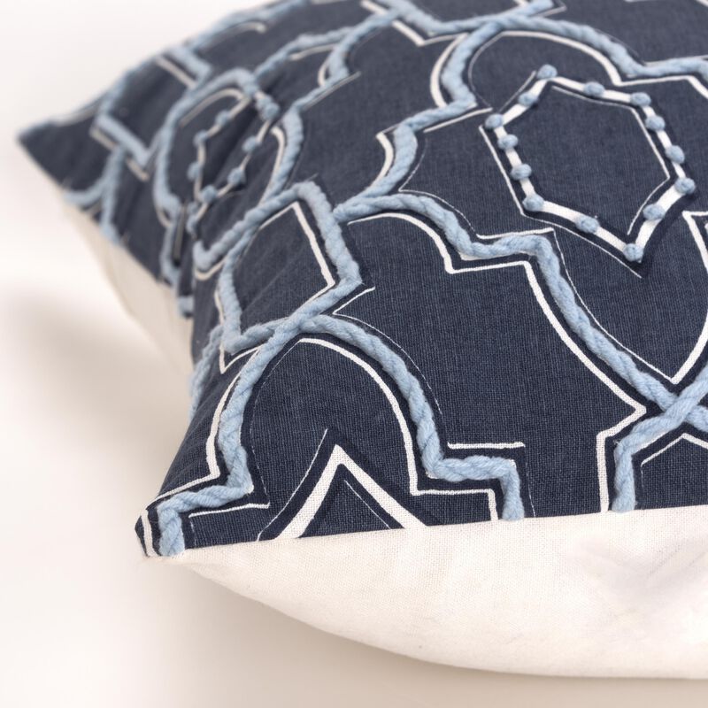 T19728 Pillow