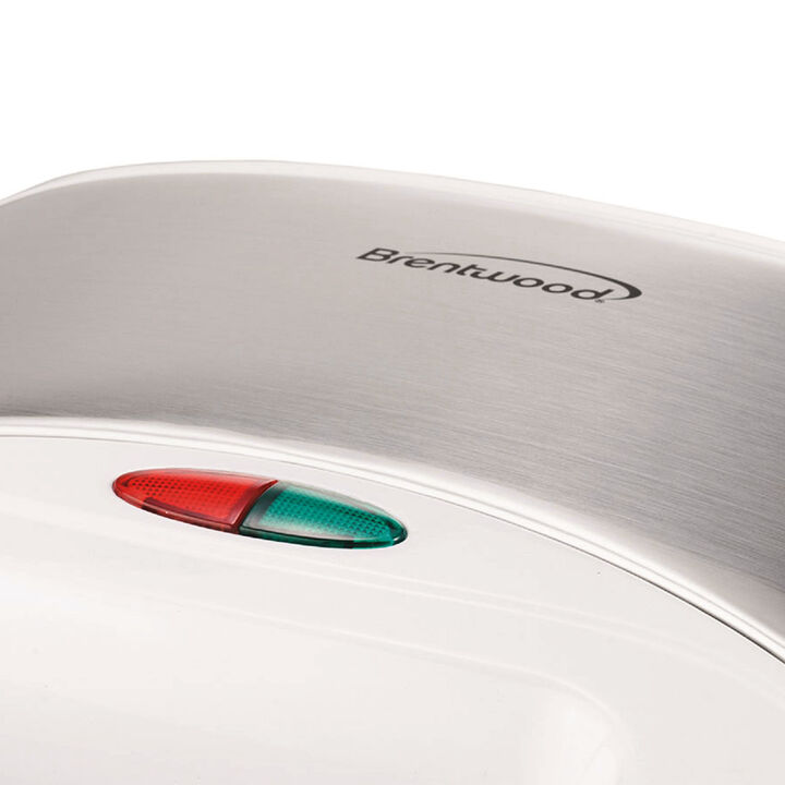 Brentwood Waffle Maker in White