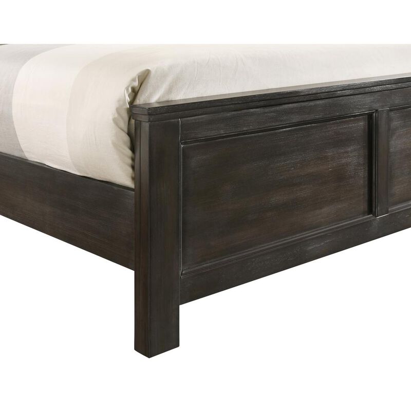 New Classic Furniture Furniture Andover Traditional King Wood Bed in Nutmeg