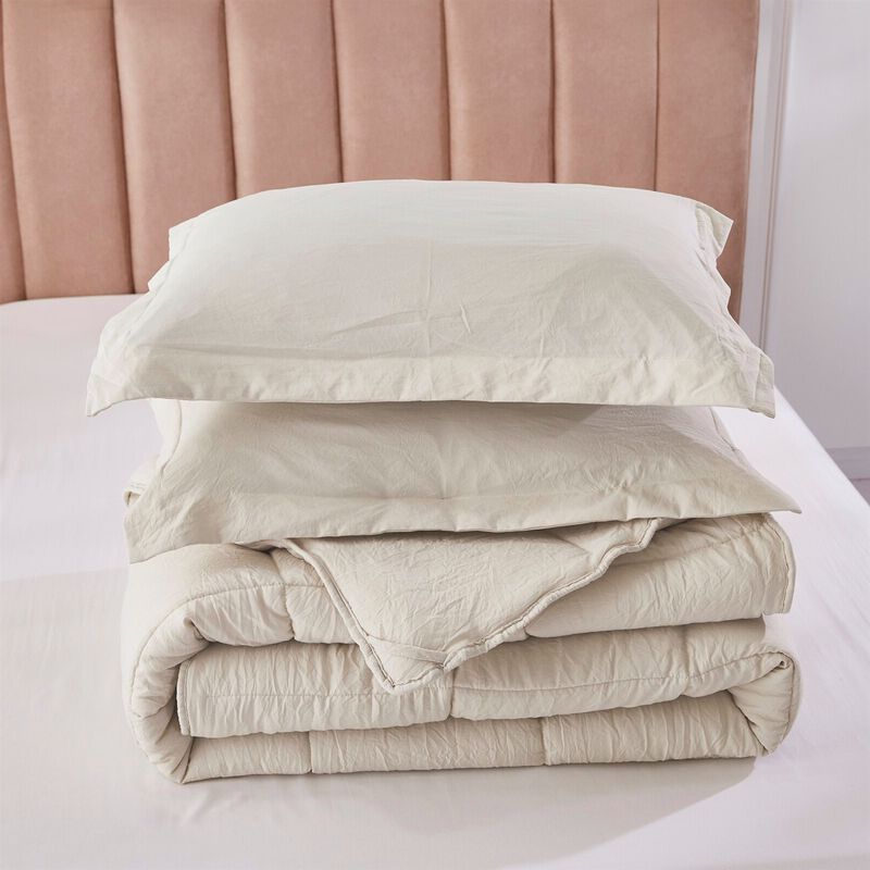 Ultra-Soft Microfiber Reversible Comforter Set – 3-Piece Bedding Ensemble