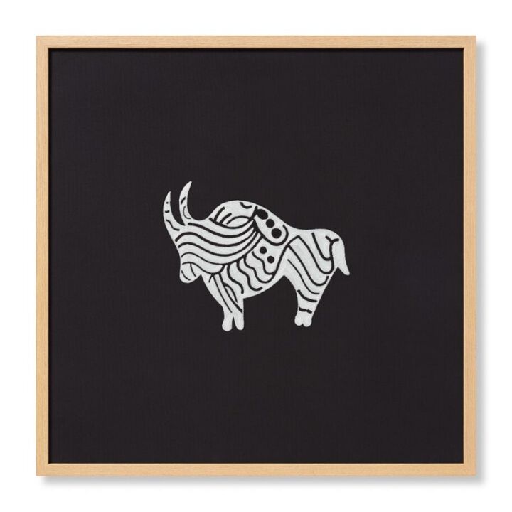 Beeste Black Ivory Wall Art