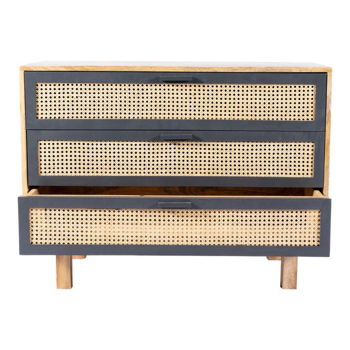 Solara Chest, Belen Kox
