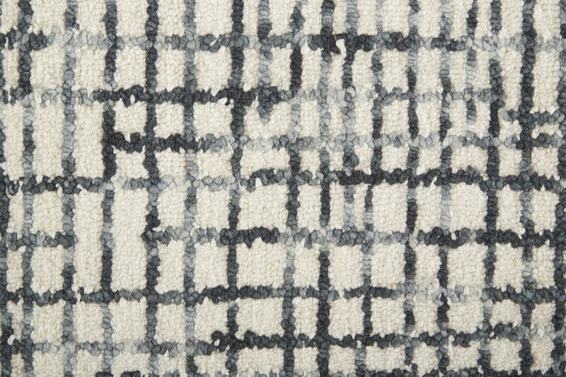 Maddox 8630F Ivory/Gray/Black 8' x 10' Rug