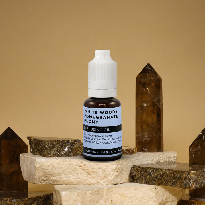 Diffusing Oil - White Woods, Pomegranate, Peony