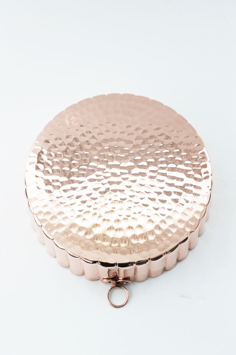 Coppermill Kitchen Vintage Inspired Cake Pan