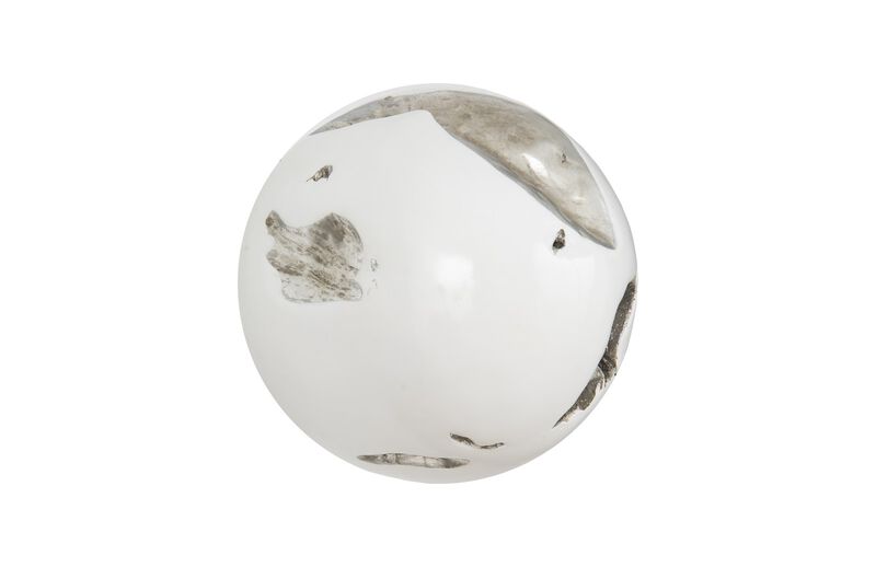 Cast Root Wall Ball Medium