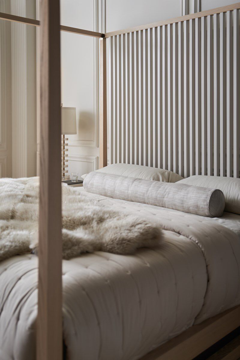 Pinstripe Light Bed