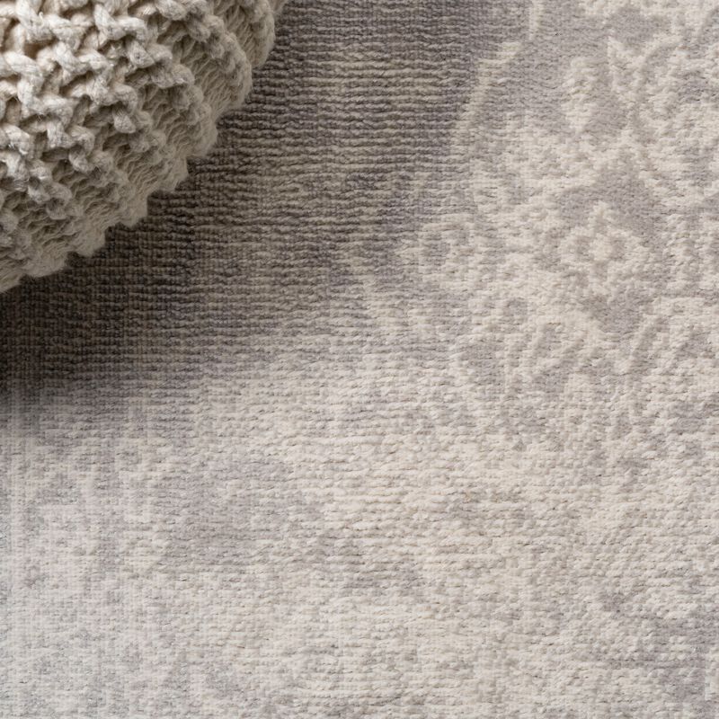 Kelly Rosalia Cottage Medallion Area Rug