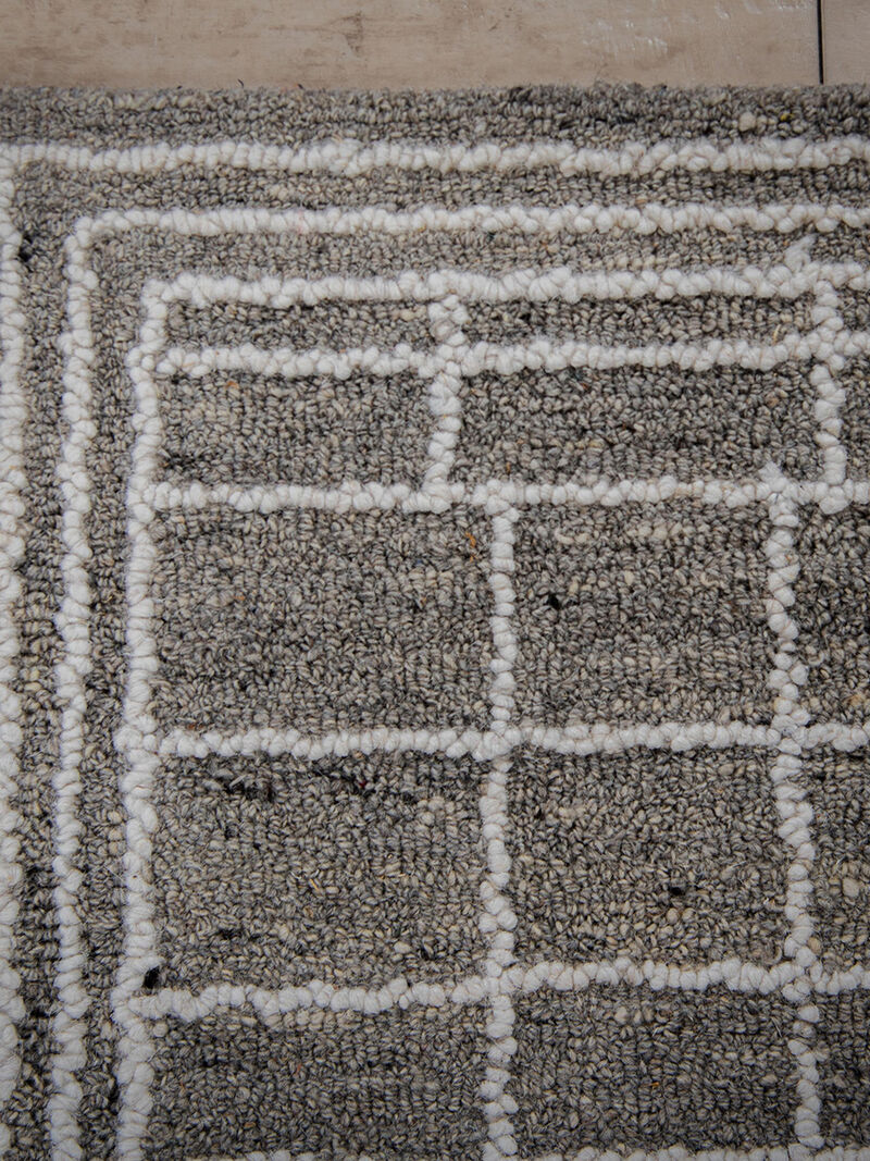 Lofton A07215 Gray 7'9" x 9'9" Rug