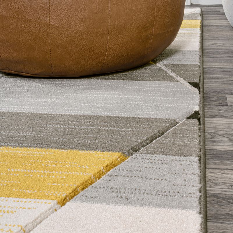 Kehoe Retro Diamonds Geometric Area Rug
