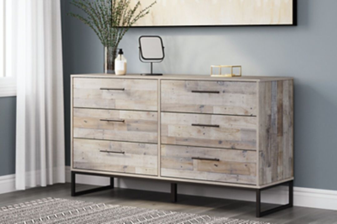 Neilsville 6 Drawer 59" Dresser in Whitewash