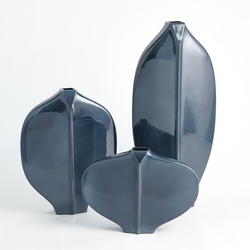 Center Ridge Vase