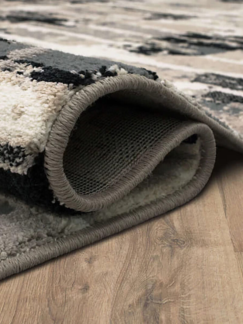 Vanguard Provenance Collection By Drew & Jonathan Home