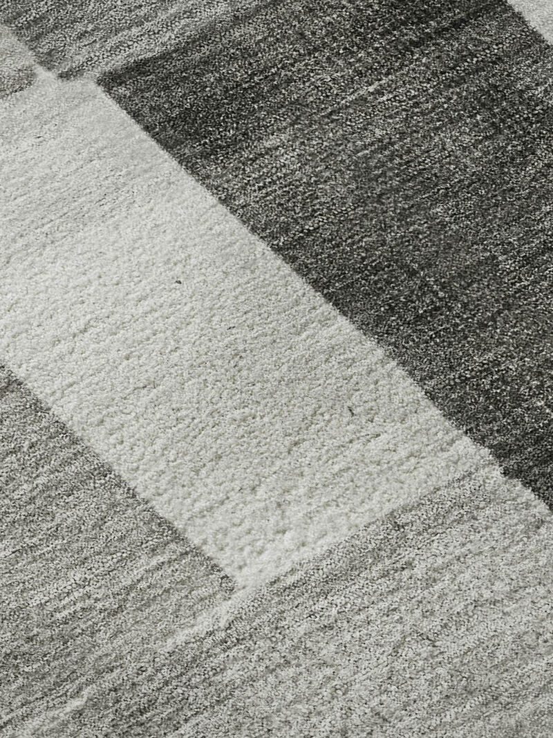 Neo NO15 Pewter 3' x 5' Rug