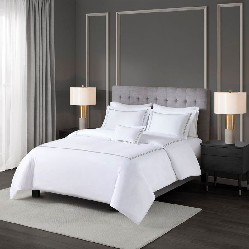 Gracie Mills Mooney 500 Thread Count Embroidered Cotton Sateen Duvet Cover Set