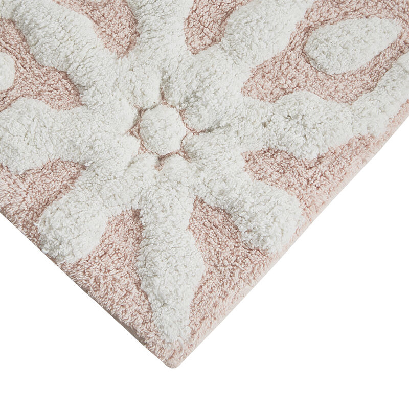 Gracie Mills Drake Cotton Tufted Medallion Bath Rug - 25"R