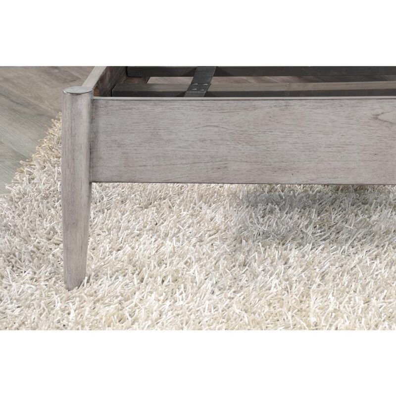 Sunny Designs Queen Panel Bed