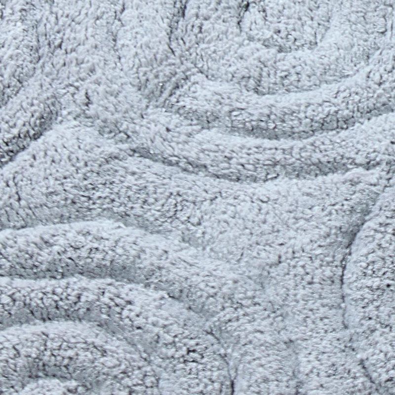 Knightsbridge Beautiful Circle Design Year Round Cotton With Non-Skid Back Bath Rug 24" X 40" Silver