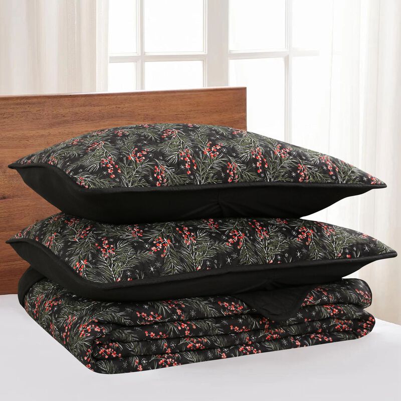 MarCielo 3 Pcs Christmas Vintage Quilt Bedspread Set Holiday Bedding Holly Berry Tree